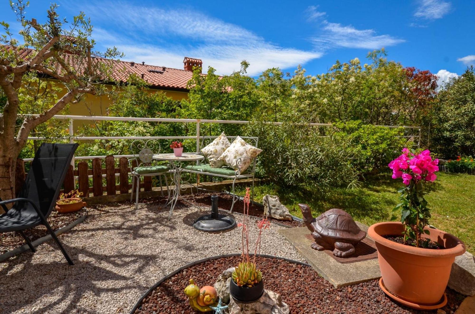 Apartman Kiki Rabac Exteriör bild