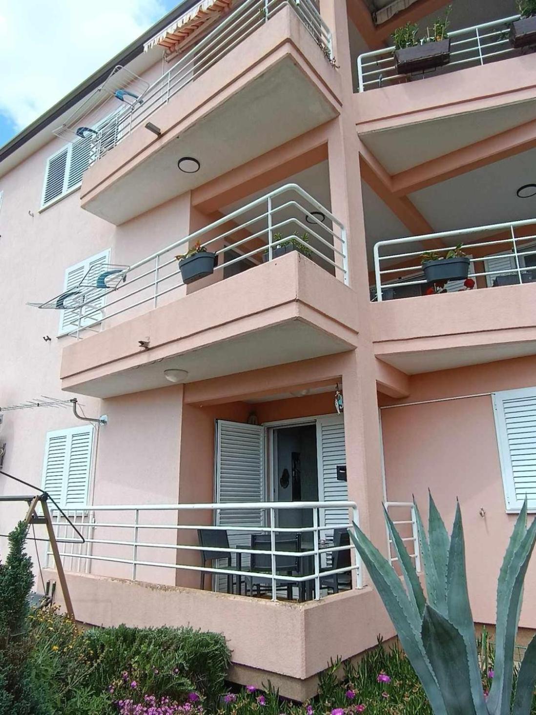 Apartman Kiki Rabac Exteriör bild